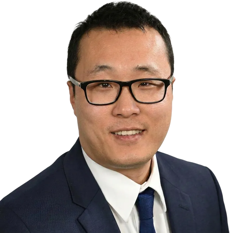 Bo Yu, Broker with Right at Home Realty